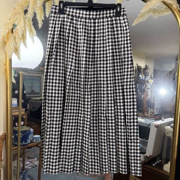 Chaus Vintage Women’s Pleated Aline Black and White Gingham Midi Skirt - Picture 1 of 4